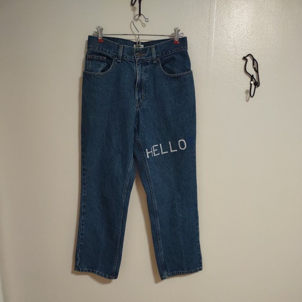 L.L. Bean US Women's 6 Pet Medium Wash Blue High Waist Embroidered Jeans